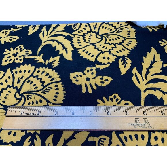 Orange Floral Print Cotton Fabric Fat Quarter 18x20 Sewing & Craft Projects - Picture 1 of 3